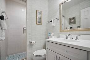 Oceanfront Patio Pool Tennis BBQ Free Parking