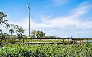 Downtown St Augustine Apt Smart TV Pack N Play