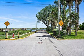 Downtown St Augustine Apt Smart TV Pack N Play