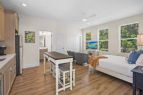 Downtown St Augustine Apt Smart TV Pack N Play