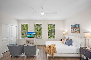 Downtown St Augustine Apt Smart TV Pack N Play
