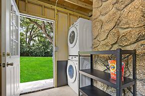 Beautiful Kitchen BBQ Outdoor Dining Big Yard