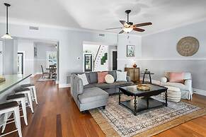 Beach House Pool Golf Cart Game Room BBQ