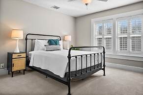 Beach House Pool Golf Cart Game Room BBQ