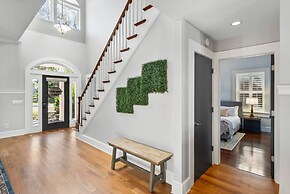 Beach House Pool Golf Cart Game Room BBQ