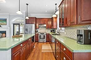 Beach House Pool Golf Cart Game Room BBQ