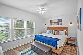 Pool Spa Downtown by Beach FOY Add Golf Cart