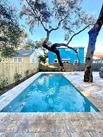 Pool Spa Downtown by Beach FOY Add Golf Cart