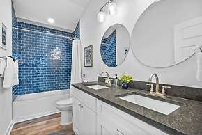 Pool Spa Downtown by Beach FOY Add Golf Cart