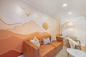 Walk Downtown Free Parking By Conch House Games