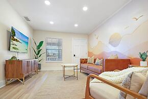 Walk Downtown Free Parking By Conch House Games