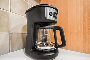 Walk Downtown Free Parking By Conch House Games