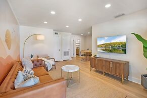 Walk Downtown Free Parking By Conch House Games