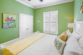 Pool Steps to Sand Near Downtown Beach Gear