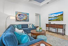 Pool Steps to Sand Near Downtown Beach Gear