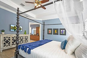 Pool Steps to Sand Near Downtown Beach Gear