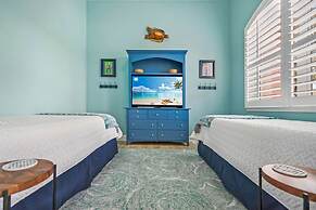 Pool Steps to Sand Near Downtown Beach Gear