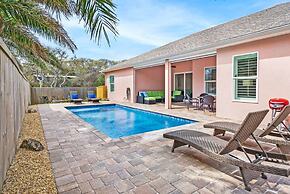 Pool Steps to Sand Near Downtown Beach Gear