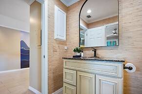 Walk Downtown By Conch House Free Parking Games