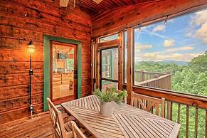 Hot Tub 3 Fireplaces Mountain Views Game Room