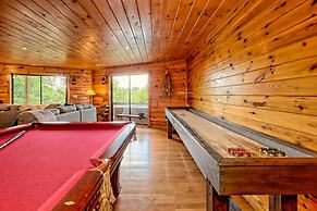 Hot Tub 3 Fireplaces Mountain Views Game Room