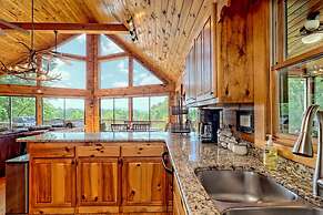 Hot Tub 3 Fireplaces Mountain Views Game Room