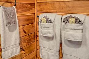 Hot Tub 3 Fireplaces Mountain Views Game Room