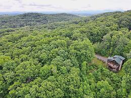 Hot Tub 3 Fireplaces Mountain Views Game Room