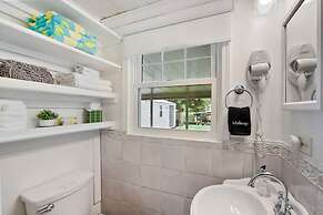 Qt Cottage on Dunn s Creek Fire Pit Kayaks