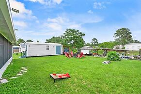 Qt Cottage on Dunn s Creek Fire Pit Kayaks