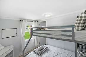 Qt Cottage on Dunn s Creek Fire Pit Kayaks