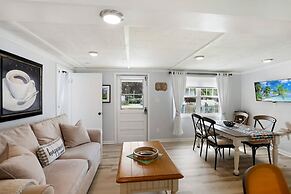 Qt Cottage on Dunn s Creek Fire Pit Kayaks