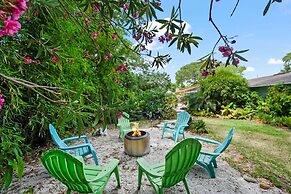 Welcome Basket Pool By Beach Fire Pit BBQ PS4