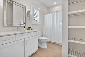 Steps to Ice Plant Downtown Fire Pit Parking