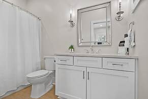 Steps to Ice Plant Downtown Fire Pit Parking