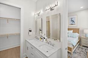 Steps to Ice Plant Downtown Fire Pit Parking