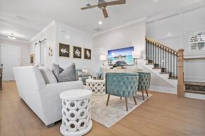 Steps to Ice Plant Downtown Fire Pit Parking