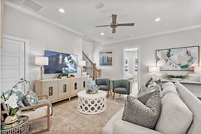 Steps to Ice Plant Downtown Fire Pit Parking