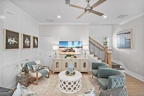 Steps to Ice Plant Downtown Fire Pit Parking