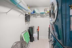 Vast Oceanfront Views Pool Patio Tennis