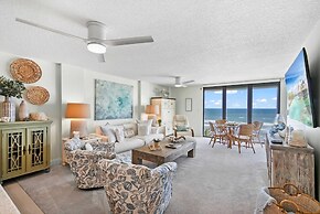 Vast Oceanfront Views Pool Patio Tennis