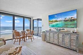 Vast Oceanfront Views Pool Patio Tennis