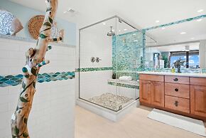 Vast Oceanfront Views Pool Patio Tennis