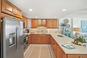 Vast Oceanfront Views Pool Patio Tennis