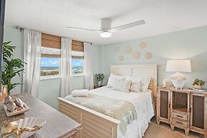 Vast Oceanfront Views Pool Patio Tennis