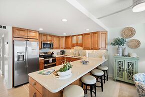 Vast Oceanfront Views Pool Patio Tennis