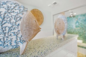 Vast Oceanfront Views Pool Patio Tennis