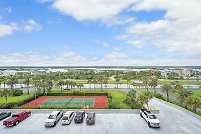 Vast Oceanfront Views Pool Patio Tennis