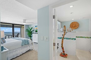 Vast Oceanfront Views Pool Patio Tennis