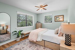 Lakeside Water View Kayak BBQ Grill Fire Pit